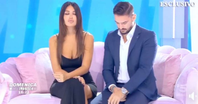 Domenica Live, Rosa Perrotta e Pietro Tartaglione presentano il figlio | Video Mediaset Domenica Live