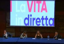 La Vita in Diretta 2019 – 2020: l’orario di inizio, le parole dei conduttori e le altre news dalla conferenza stampa Il nuovo logo de La Vita in Diretta 2019 2020 svelato durante la conferenza stampa di presentazione