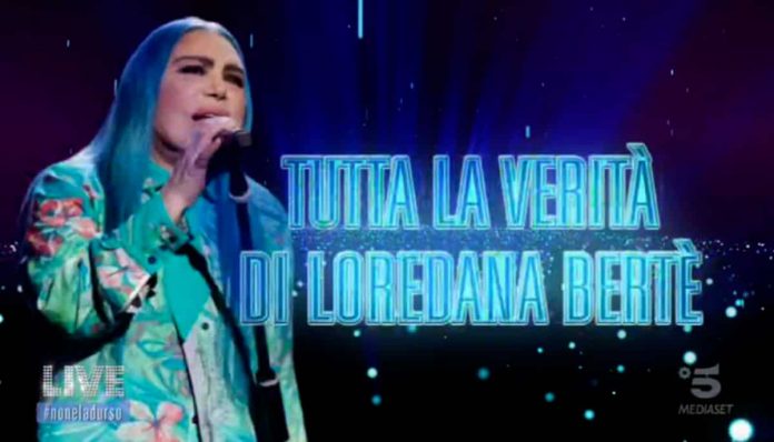Loredana Bertè, la verità su Mia Martini a Live – Non è la D’Urso: “Mimì non è morta, è più viva che mai” | video Mediaset La verità di Loredana Bertè a Live - Non è la D'Urso