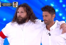 Amici Celebrities, il primo eliminato è Martin Castrogiovanni: ha perso la sfida contro Bisciglia | video Witty tv Martin Castrogiovanni è il primo eliminato di Amici Celebrities