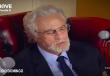 Maurizio Crozza imita Placido Domingo e canta: “Il mio avvocato mi difenderà da queste tr…” | video Maurizio Crozza imita Placido Domingo nel nuovo promo di Fratelli di Crozza 2019