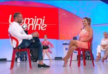 Pamela e Enzo litigano in studio e poi escono dal programma: il video | Uomini e Donne Witty Tv Pamela Barretta di Uomini e Donne over