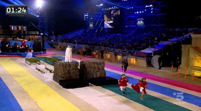 Il nuovo gioco di Eurogames si ispira alla Divina Commedia | video Mediaset Il nuovo gioco di Eurogames ispirato alla Divina Commedia