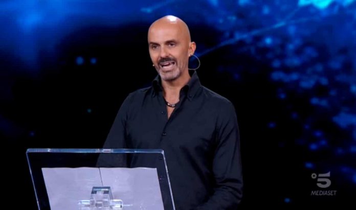 Tu sì que vales 2019, la poesia di Er Conte Ciriola contro la violenza sulle donne | video Witty tv Er Ciriola recita la poesia contro la violenza sulle donne a Tu sì que vales 2019