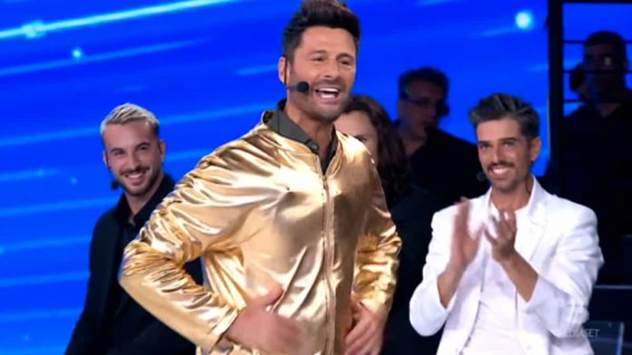 Filippo Bisciglia è il primo finalista di Amici Celebrities | video Witty tv Il primo finalista di Amici Celebrities è Filippo Bisciglia