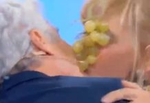 Uomini e Donne, Gemma e Jeanpierre: il gioco della mela diventa il gioco dell’uva | Video Witty Tv Uomini e Donne