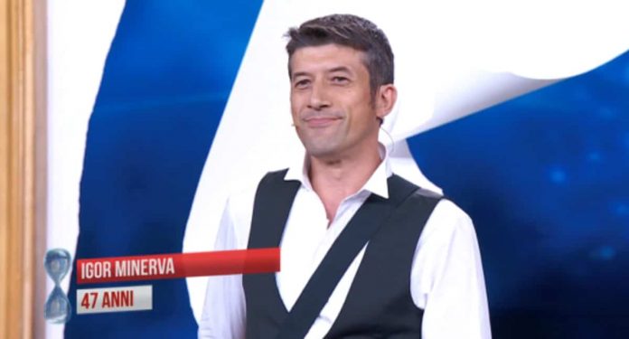 A Tu sì que vales 2019 c’è chi imita Claudio Baglioni: si tratta di Igor Minerva | video Witty tv Igor Minerva imita Claudio Baglioni a Tu sì que vales 2019