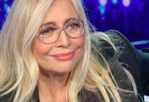 Mara Venier: “Ho avuto un compagno violento, mi picchiava. Ha cercato di uccidermi con un coltello” Mara Venier