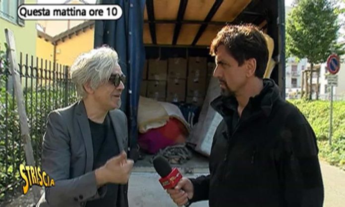 Morgan sotto sfratto: le ultime notizie a Striscia la notizia | video Mediaset Morgan commenta lo sfratto a Striscia la notizia