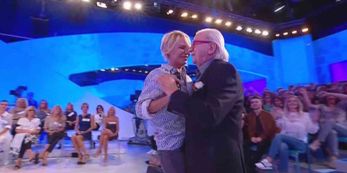 Uomini e Donne Trono Over, il ballo di Maria De Filippi con Remo | Video Witty Tv Il ballo di Maria De Filippi con Remo