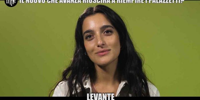 Le Iene, l’intervista alla cantante Levante: dagli uomini al sesso | Video Mediaset Le Iene Levante