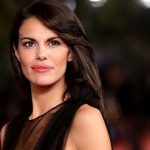 Bianca Guaccero al BCT Festival: “Capri è ancora nel cuore del pubblico, vent’anni dopo continua a emozionare. Magari arrivasse una nuova stagione” – Video Bianca Guaccero
