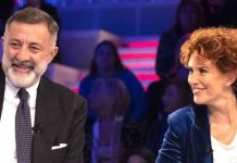 Luca Barbareschi a Verissimo: lacrime per Lucrezia Lante della Rovere | Video Mediaset Luca Barbareschi e Lucrezia Lante della Rovere