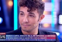 Marco Carta assolto per il furto: «Mesi difficili», le sue parole a Live – Non è la D’Urso | video Mediaset Marco Carta intervistato a Live - Non è la D'Urso