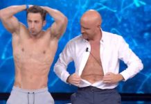 Rudy Zerbi mostra il fisico a Tu sì que vales: confronto impietoso col fidanzato di una straordinaria acrobata | video Witty tv Rudy Zerbi mostra il fisico a Tu sì que vales