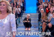 Uomini e donne, anticipazioni Trono Over del 26 novembre 2019: Ida va via in lacrime | video Witty tv Maria De Filippi ride per Tina Cipollari in versione Elsa di Frozen