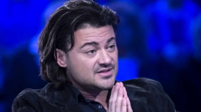 Vittorio Grigolo a Verissimo: “Non c’è nessuna denuncia” | Video Mediaset Verissimo Vittorio Grigolo