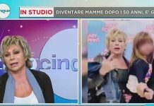 Carmen Russo a Mattino Cinque: “meglio fare i figli quando si è giovani” | Video Mediaset Mattino Cinque, Carmen Russo parla di maternità