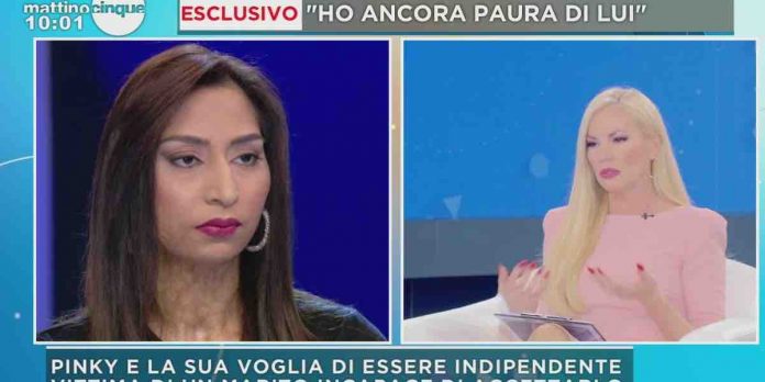 Mattino Cinque, la storia di Pinky bruciata viva dal marito: “Ho ancora paura” | Video Mediaset Mattino Cinque, la storia di Pinky
