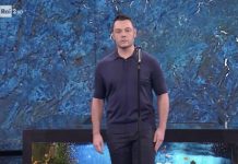 Tiziano Ferro si separa dal suo manager Fabrizio Giannini. Il cantante su Instagram: “Ć finita unāepoca. Ti auguro la luce che ti meriti, e che io non ho più” tiziano ferro monologo