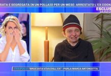 Barbara D’Urso piange a Pomeriggio 5: la storia di Patrizia commuove in diretta tv | video Mediaset Barbara D'Urso piange in diretta tv a Pomeriggio 5