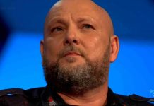 Carmine Cirillo alza “The Voice” ad All together now 2: super omaggio a Conchita Wurst | video Mediaset Carmine Cirillo omaggia Conchita Wurst ad All together now 2