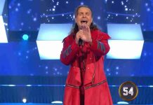 All together now 2, Eugenio Amato in “They way we were”: voce e storia del concorrente convincono i giudici | video Mediaset Eugenio Amato a All together now 2