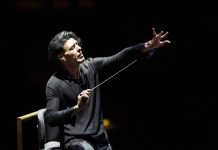 “Che storia è la musica”, intervista esclusiva a Ezio Bosso: “La danza oggi è molto maltrattata. Assieme a Roberto Bolle cerchiamo di dare il buon esempio” Ezio Bosso