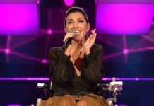 Ketty Giansiracusa, chi è la concorrente in sedia a rotelle che si è esibita a All together now 2 | video Mediaset Ketty Giansiracusa a All together now 2