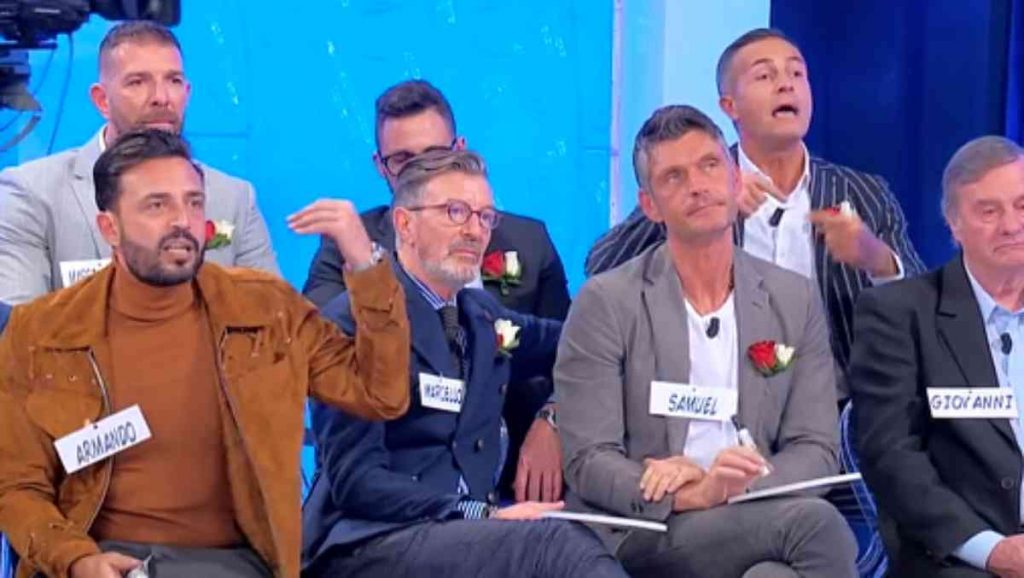 Uomini E Donne Diretta Streaming Canale 5