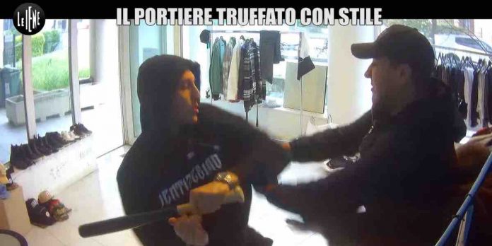 Scherzo Pierluigi Gollini, il portiere della nazionale derubato a Le Iene | Video Mediaset Scherzo Pierluigi Gollini a Le Iene