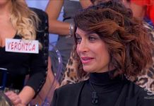 Uomini e donne oggi, Michele si presenta: è il nuovo corteggiatore di Barbara De Santi | video Witty tv Barbara De Santi al Trono Over di Uomini e donne