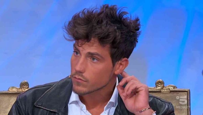 Daniele Dal Moro fa i casting a Uomini e donne: ecco le nuove corteggiatrici che ha scelto | Video Witty tv Daniele Dal Moro a Uomini e donne