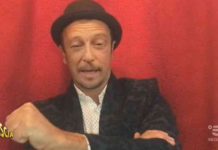 Amadeus e le polemiche per Sanremo: il deepfake a Striscia la notizia e la frase di Ficarra | video Mediaset Deepfake Amadeus a Striscia la notizia