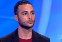 C’è posta per te 2020, la storia di mamma Annamaria e di suo figlio Lorenzo: “Non la voglio vedere” | video Witty tv Lorenzo a C'è posta per te 2020