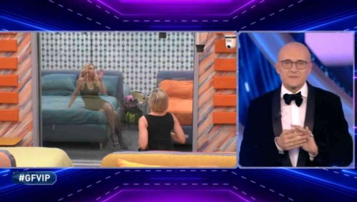 Mattino Cinque, lo scontro tra Valeria Marini e Antonella Elia al GF VIP 4 | Video Mediaset Valeria Marini e Antonella Elia si scontrano al Grande Fratello Vip 2020