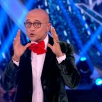 Ascolti tv ieri sera, Stanotte a Venezia (12.3%) vs Grande Fratello Vip (19.1%) | Auditel 25 marzo 2020 Alfonso Signorini al Grande Fratello Vip 4