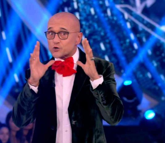 Grande Fratello Vip 2020, news in diretta dalla puntata di ieri sera | Video Mediaset Alfonso Signorini al Grande Fratello Vip 4