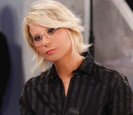 Temptation Island 2020 si farà ? Maria De Filippi già al lavoro per la nuova edizione. Aperti i casting Chi è uscito da Amici 23