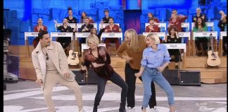 Amici 19 Maria De Filippi balla
