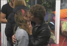 Grande Fratello Vip 2020: baci e coccole per Clizia Incorvaia e Paolo Ciavarro | Video Mediaset Clizia e Paolo al GFVIP2020