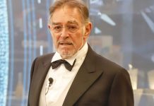 Grande Fratello Vip 4: Il figlio di Fabio Testi bloccato in Cina per il Coronavirus. La produzione del reality lo informerà ? Fabio Testi al GFVIP4