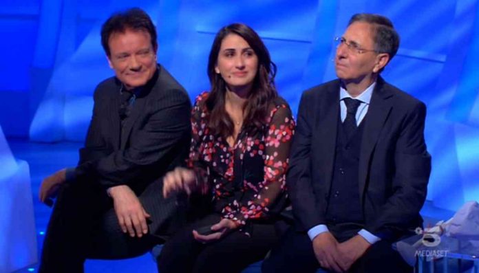 C’è posta per te 2020, Massimo Ranieri commosso per la madre: la storia di Cristina fa piangere tutti | video Witty tv Massimo Ranieri a C'è posta per te 2020 per la storia di una madre che non c'è più