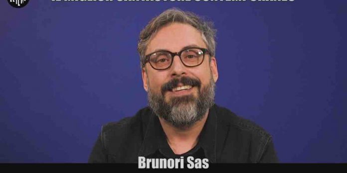 Brunori Sas, l’intervista a Le Iene: l’amore e la musica | Video Mediaset Brunori Sas, l'intervista a Le Iene