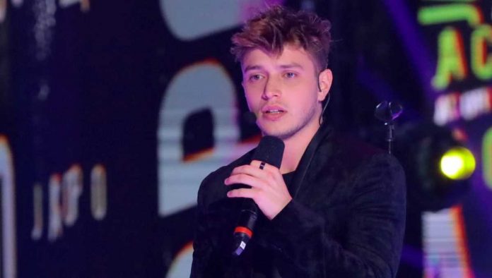 Amici 2020: Jacopo entra in casetta per salutare | Video Witty Tv Amici 2020 Jacopo