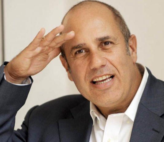 Intervista esclusiva a Federico Moccia: “Sarei felice di sapere che a 16 anni di distanza il film Tre metri sopra il cielo possa essere stato galeotto” Intervista esclusiva a Federico Moccia