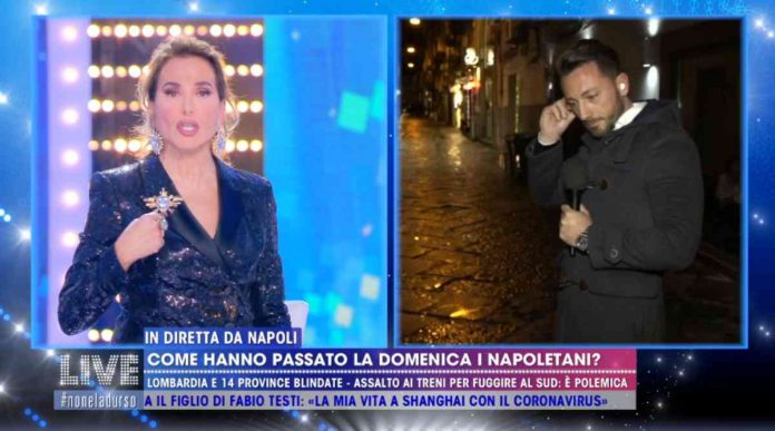 Live Non è la D’Urso: la vita a Napoli e Milano in tempo di Coronavirus | Video Mediaset Vito Paglia collegato in diretta da Napoli a Live - Non è la D'Urso