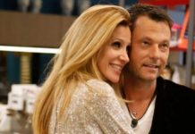 Grande Fratello Vip 2020: Roberto Parli, marito di Adriana Volpe lascia l’Italia. Il motivo | Video Adriana Volpe e il marito Parli