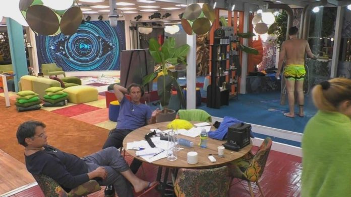 Grande Fratello Vip 2020: Antonio Zequila si offende per la poesia di Sossio Aruta | Video Mediaset Zequila Malnati gfvip