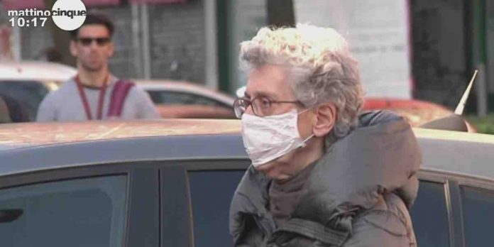 Coronavirus e anziani: la situazione a Mattino Cinque | Video Mediaset Coronavirus e anziani a Mattino Cinque